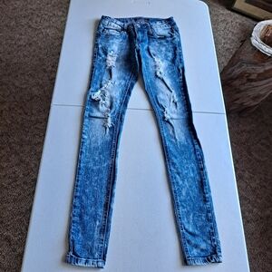 Lovesick Distressed Skinny Jeans
